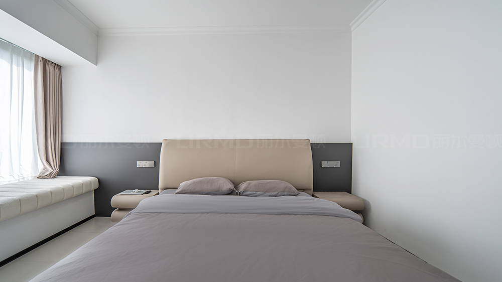 現代風-金輝優步